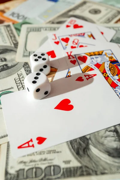 Dadi Carte Gioco Panno Verde Dollari Del Casinò Banconote Euro — Foto Stock