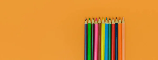 Colored Pencils Yellow Panorama Background — Stock Photo, Image