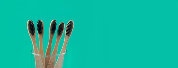 Wooden Toothbrush Green Panoramic Background — Stock Photo, Image