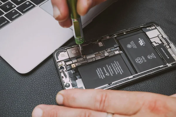 St. Bucuresti 99, Chisinau, Moldova, tamirhane 