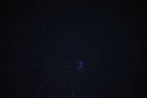 Cer Înstelat Într Noapte Vară Stelele Clusterului Pleiade — Fotografie, imagine de stoc