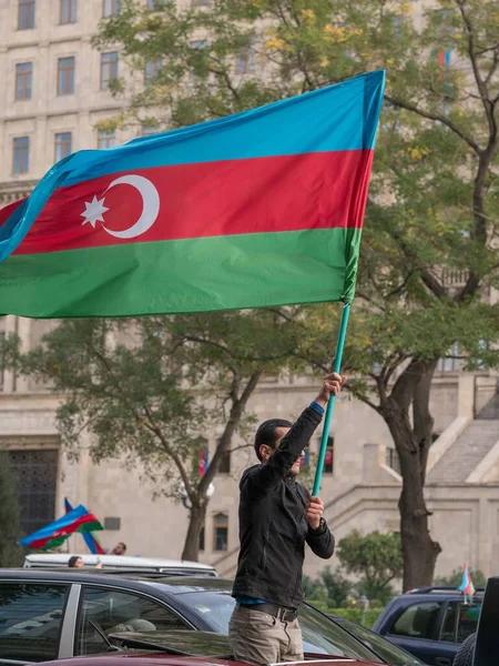 Azerbeidzjan 2020 Mensen Weg Verwijderen Naderende Militaire Uitrusting Tijdens Parade — Stockfoto