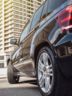 Bakü, Azerbaycan - 7 Eylül 2021: Mersedes-Benz arabası