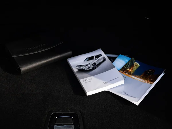 2021年9月7日 阿塞拜疆巴库 Mersedes Benz汽车 — 图库照片