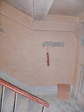 Eski Beton merdiven çatı