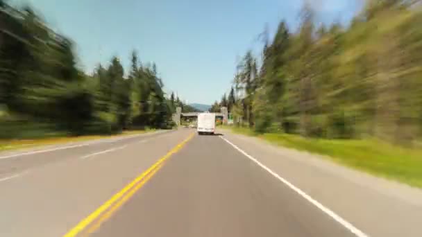 Driving on the road, Oregon — Stock Video