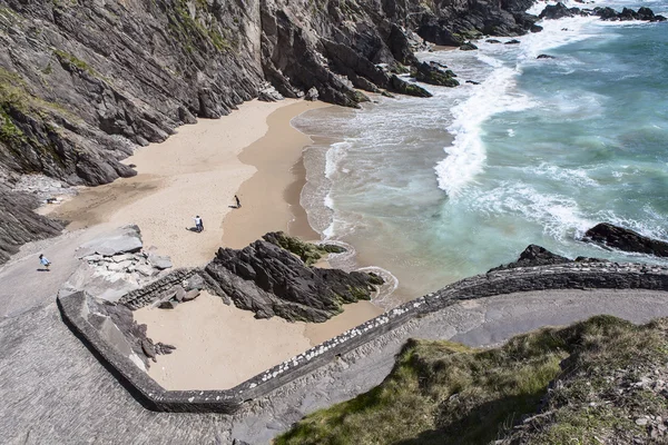 Güneşli havalarda manzara