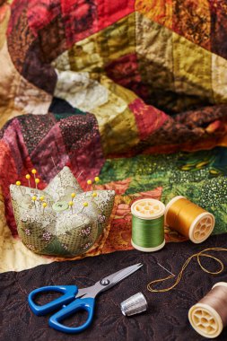 Patchwork yorgan üzerinde için aksesuarlar