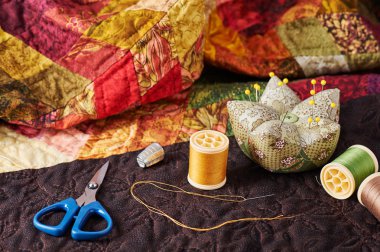 Patchwork yorgan üzerinde için aksesuarlar