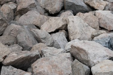 Süsleme için beyaz taş bahçe.