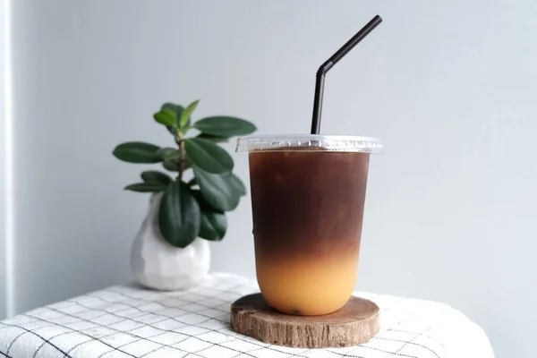 Стакан Черного Кофе Льдом Кафе — стоковое фото