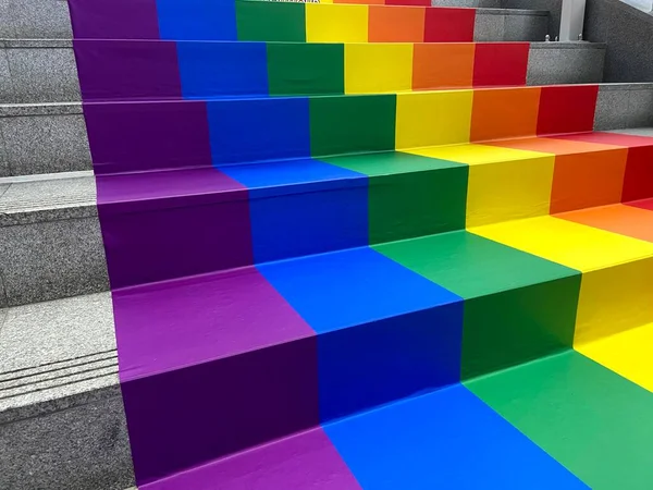 Regenbogenfarbe Auf Der Treppe Lgbt Pride Month — Stockfoto