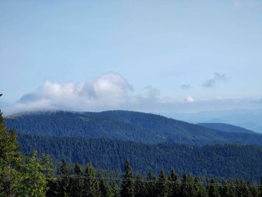 Dağların güzel manzarası, doğa arka planı