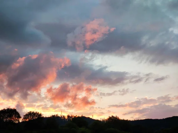 Magnifique Coucher Soleil Dans Les Montagnes Fond Nature — Photo