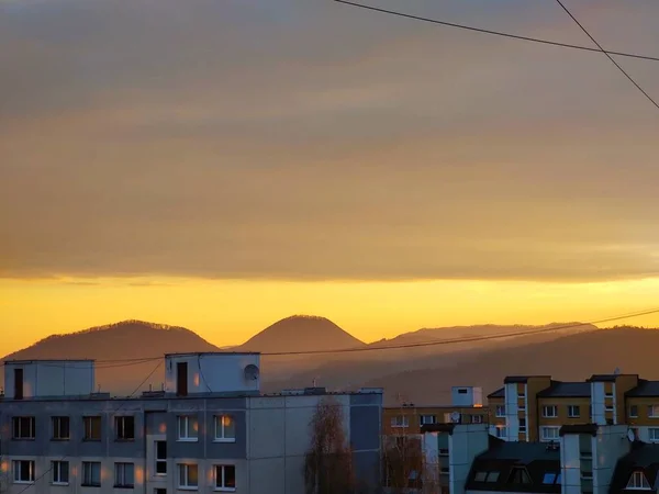 Blick Auf Die Architektur Der Stadt Bei Sonnenuntergang — Stockfoto