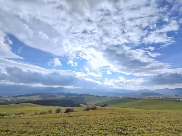 Bela Paisagem Com Montanhas Árvores — Fotografia de Stock