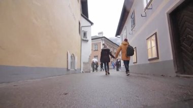 Hallstatt Gölü. Hallstatt Köyü 'nün muhteşem sabah görüntüsü