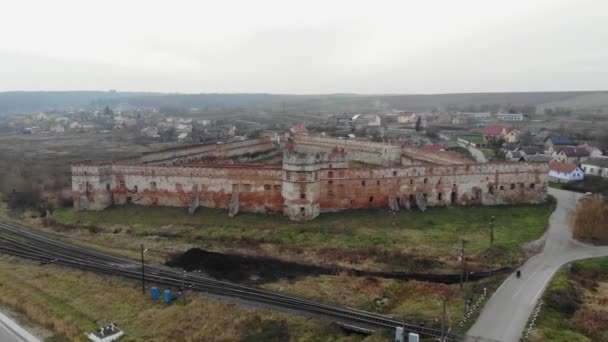 Ødela slottet i Lviv Ukraina – stockvideo