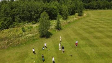 Golf sahasının hava görüntüsü