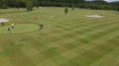 Golf sahasının hava görüntüsü