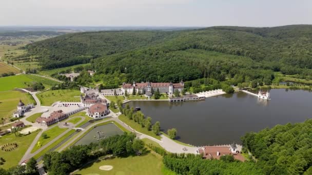 Balneario médico edem resort tiro aéreo — Vídeos de Stock