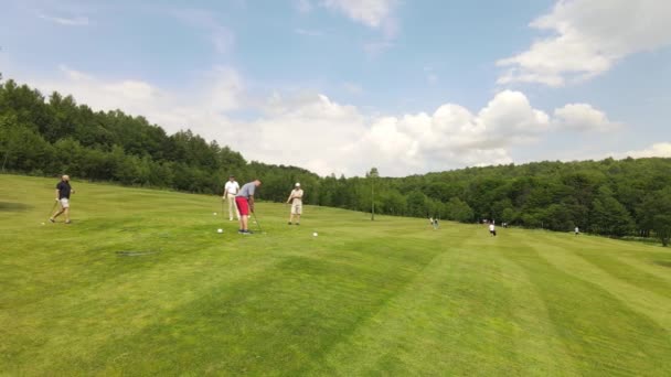 Vista aérea del campo de golf — Vídeos de Stock