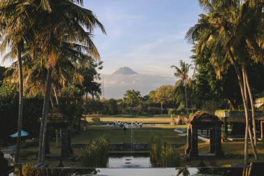 Merapi Dağı 'ndaki manzara, Endonezya' nın Yogyakarta kentindeki popüler yerlerden biri. Endonezya Volkan Manzarası Görünümü.