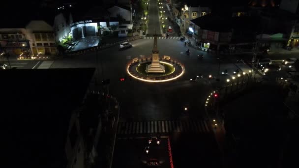 Letecký Noční Pohled Tugu Jogja Nebo Yogyakarta Monument Indonésie Yogyakarta — Stock video