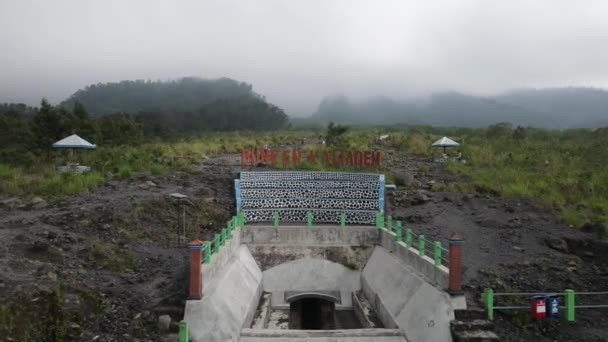 Vista Aérea Kaliadem Bunker Yogyakarta Indonesia Yogyakarta Indonésia Outubro 2020 — Vídeo de Stock