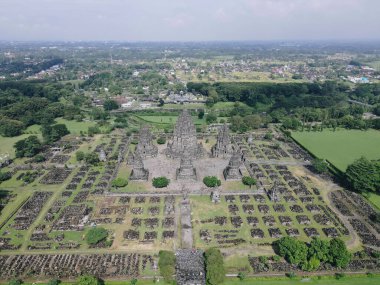 Endonezya Yogyakarta 'daki Güzel Manzara Prambanan Tapınağı Kompleksi