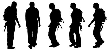 Sırt çantalı kadınlar