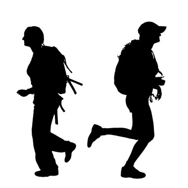 Sırt çantalı kadınlar