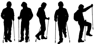 Nordic walking ile yürüyen adam.