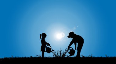 bahçede çalışan çocuklar.