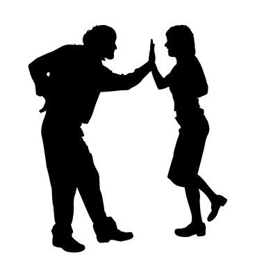 Dans eden bir çiftin silueti.