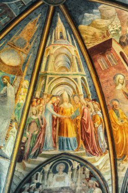 İtalya / Castiglione 09 / 12 / 2014 Eski kilisenin vaftiz töreni 1435 'te ressam Masolino da Panicale tarafından Rönesans öncesi uluslararası Gotik tarzda resmedildi.     