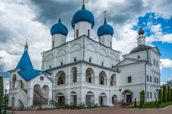 Vysotsky Built High Hill Monastery Serpukhov Spiritual Educational Center Powerful — Stock Photo, Image