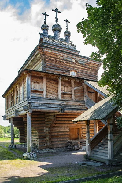 Eredeti Építészet Orosz Északi Képviseli Csodálatos Templom Szent György Található — Stock Fotó