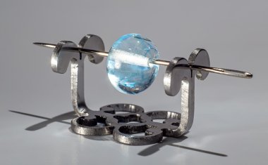 Mavi açık cam boncuk iğne üzerinde