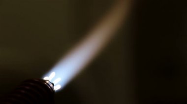 Bir gaz hafif yanma, yakın çekim