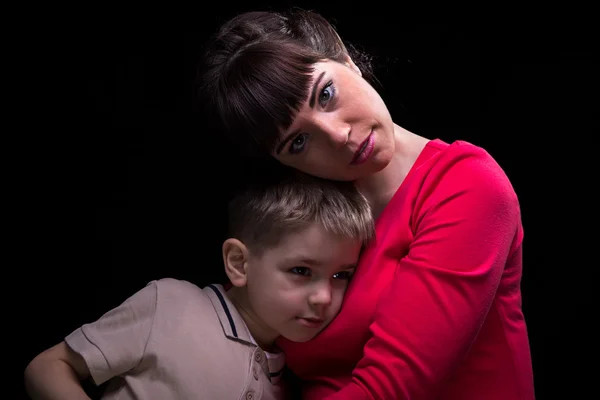 Brunette woman and little boy — Stock Photo, Image