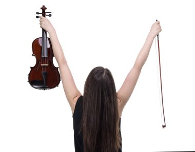 Mutlu bir kadın tutarak keman