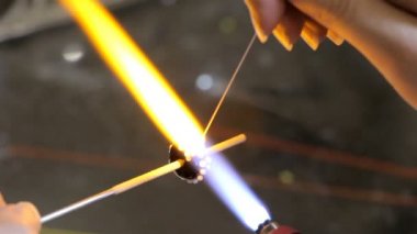 Cam boncuk, ondokuzuncu video el ile üretim