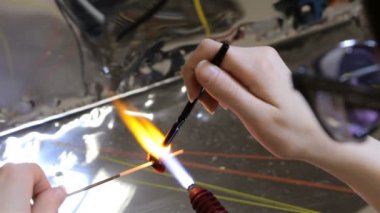 El imalatı yapılan boncuk, dokuzuncu video