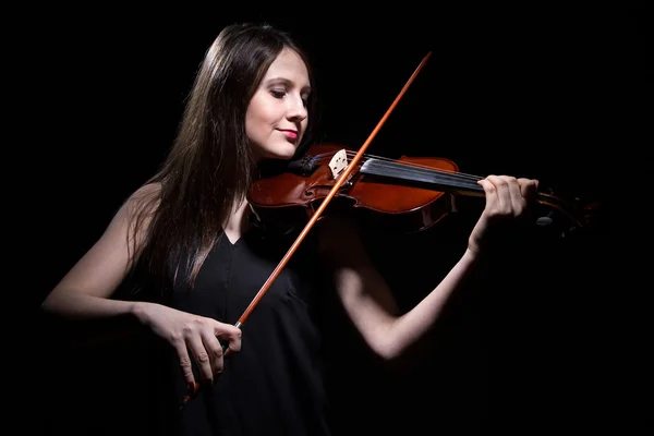 小提琴演奏的黑发女人 — 图库照片