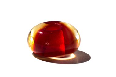 El kahverengi şeffaf cam boncuk yapımı