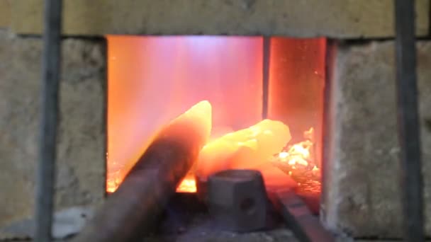 Chauffage de la billette dans le four 