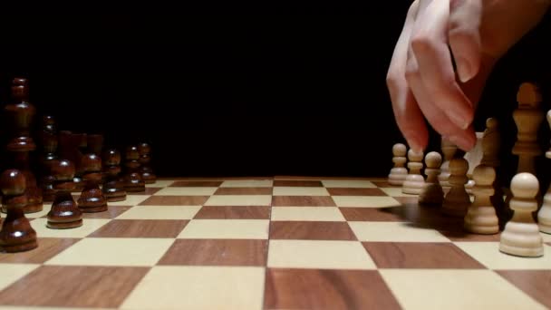 Video de juego de ajedrez con movimiento de peón — Vídeos de Stock