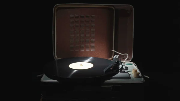 Photo d'un gramophone rétro avec un disque vintage — Photo