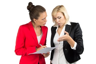 iki iş kadını bir karar verme